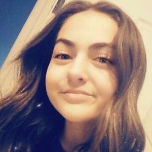 Meet your Posher, Zoe